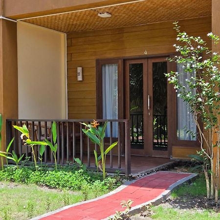 Sunsethouse Lombok Hotel Mangsit Exterior foto