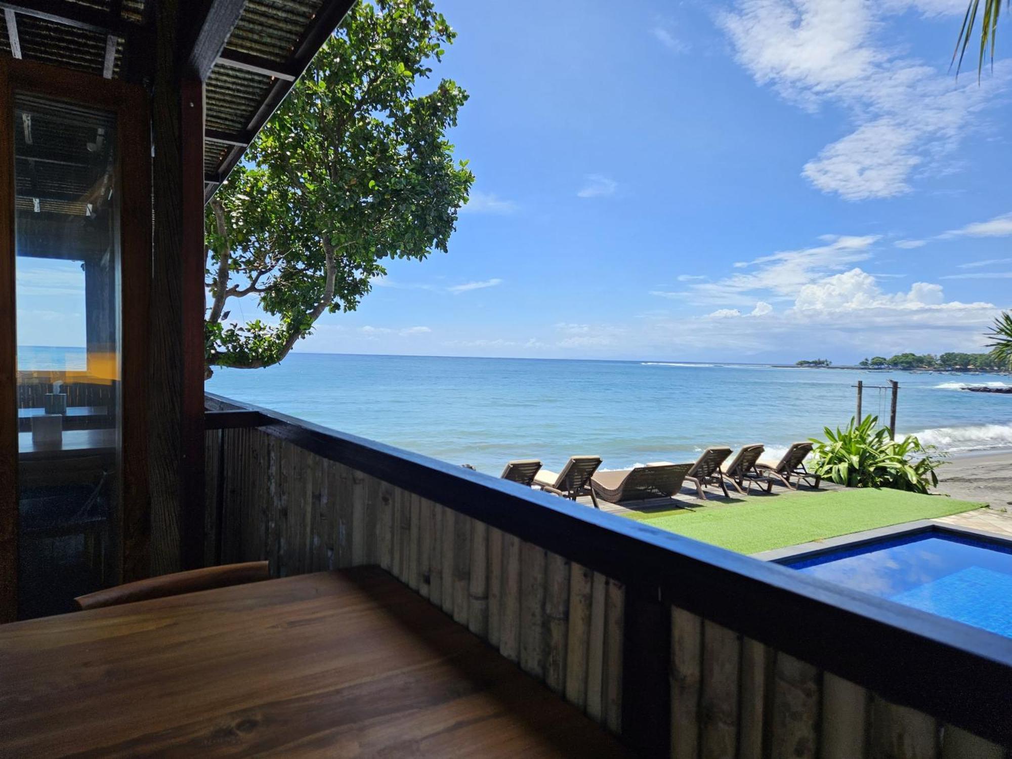 Sunsethouse Lombok Hotel Mangsit Exterior foto